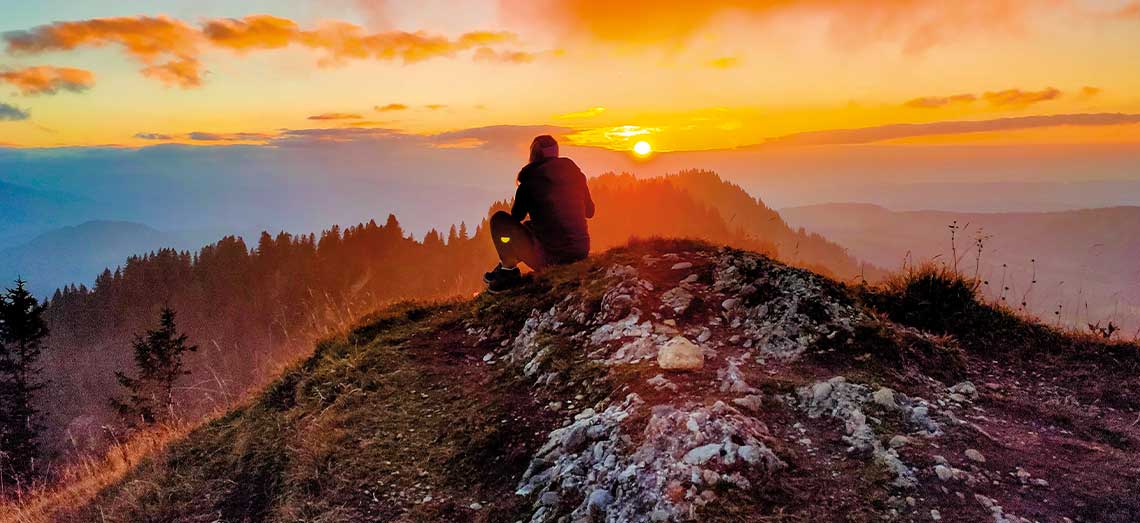 Sonnenuntergang über der Nagelfluhkette im Oberallgäu